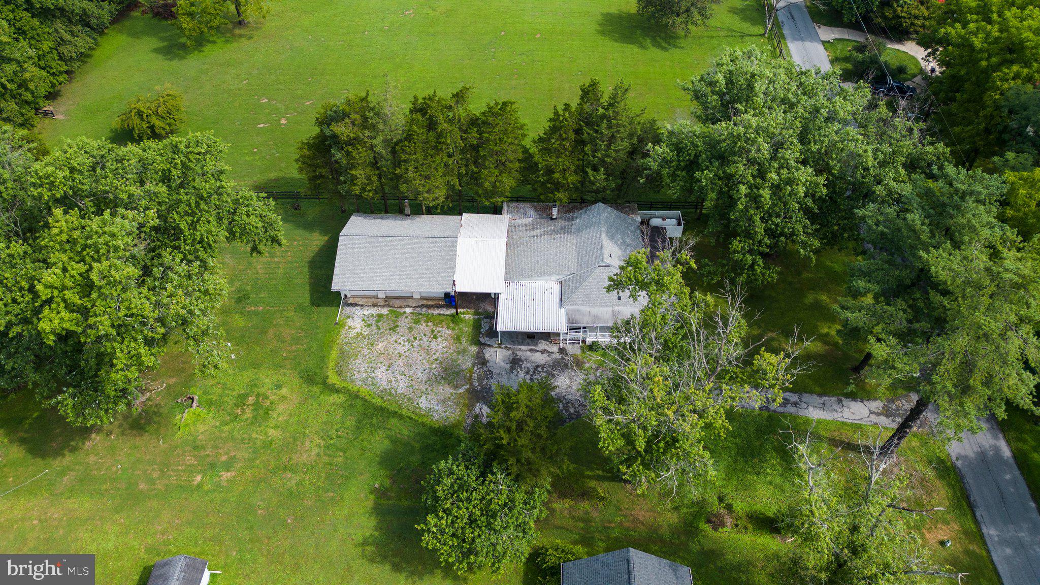 15808 Thompson Road Silver Spring, MD 20905 - Photo 54 of 59