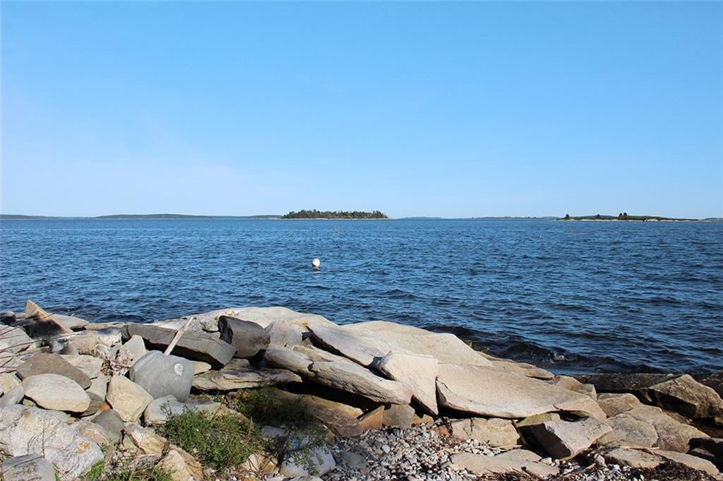 7 Louds Island Round Pond, ME 04564 - Photo 3 of 18 Photo