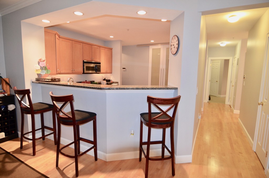 231 Victory Road, Unit 512 Quincy, MA 02171 - Photo 9 of 30 Gallery Image 9