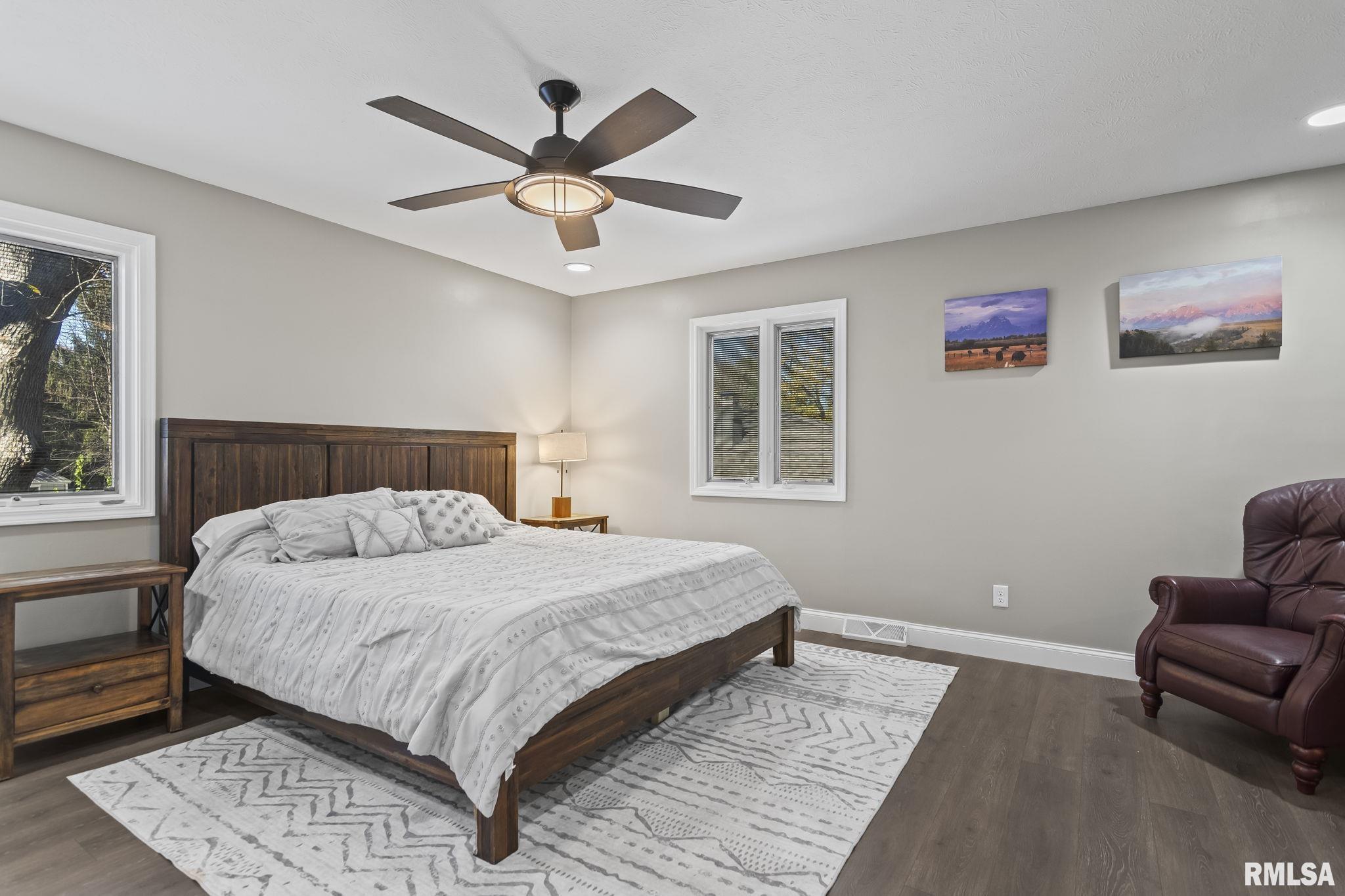 207 Twin Oaks Drive Rochester, IL 62563 - Photo 21 of 46 Gallery Image 21