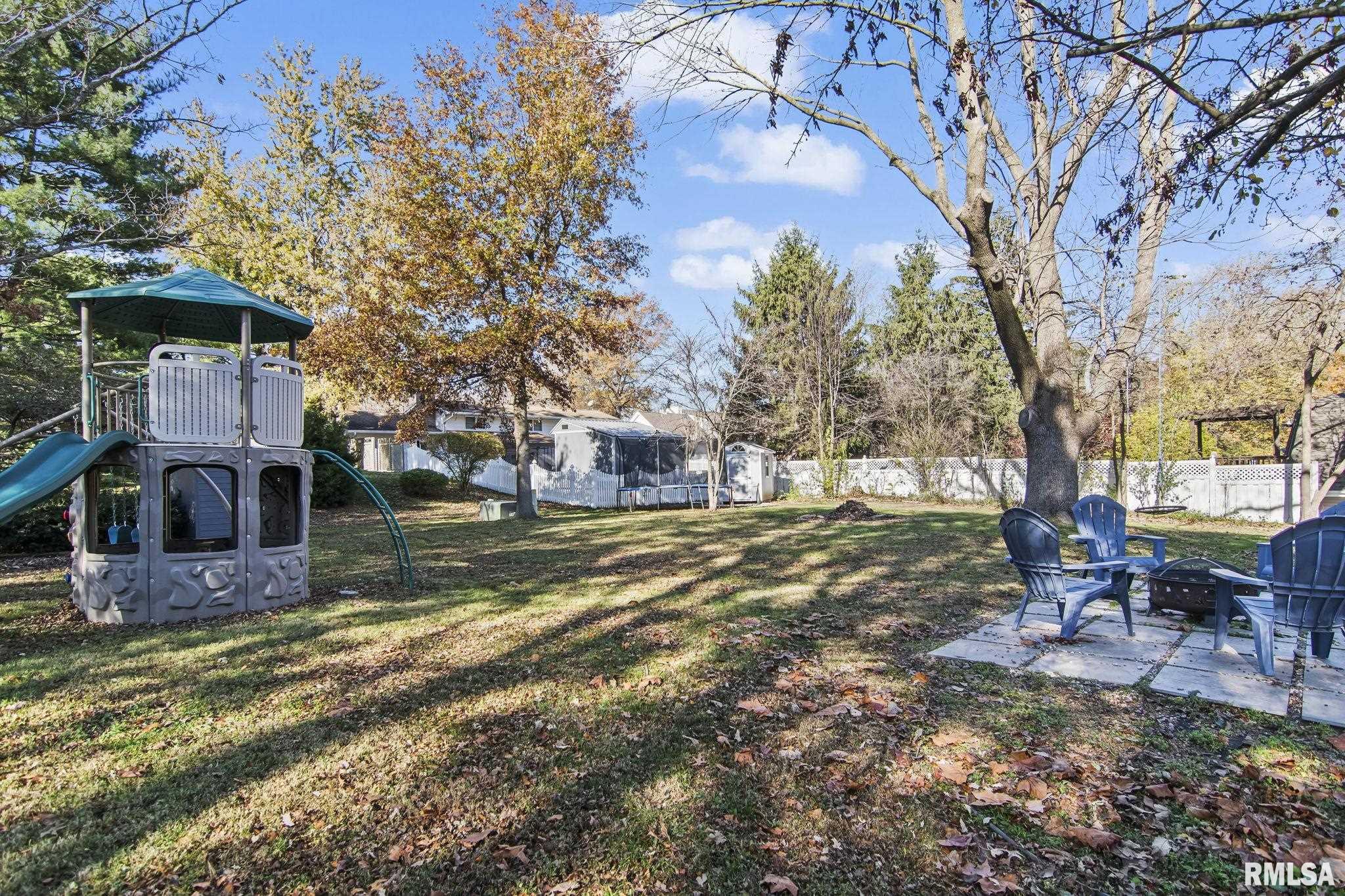207 Twin Oaks Drive Rochester, IL 62563 - Photo 43 of 46 Gallery Image 43