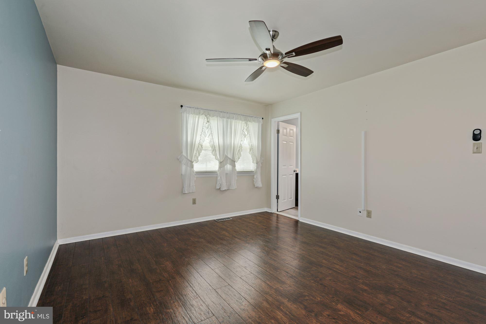 11433 Gum Point Road Berlin, MD 21811 - Photo 14 of 29 Primary Bedroom