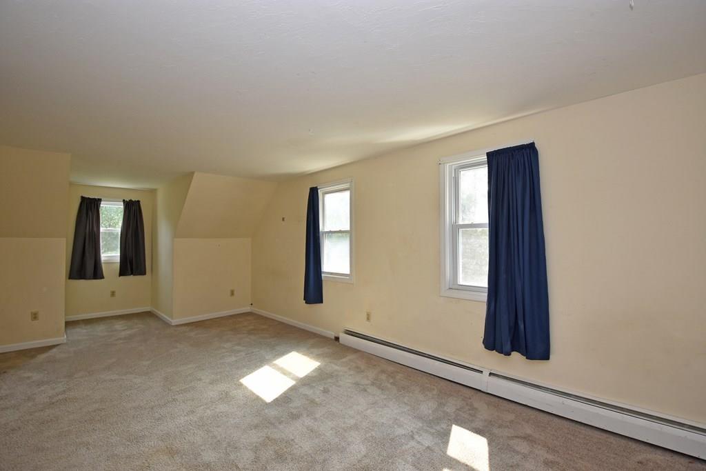 684 Flat Hill Road Lunenburg, MA 01462 - Photo 15 of 25 Gallery Image 15