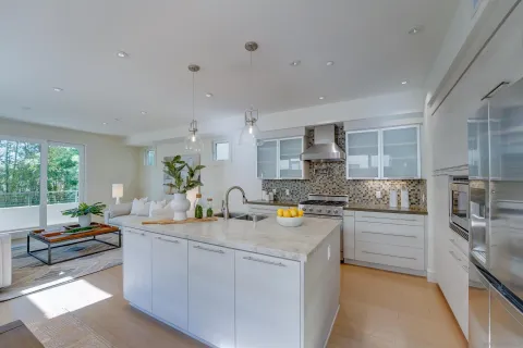 $2,995,000 | 756 Bonair Street, La Jolla, CA 92037