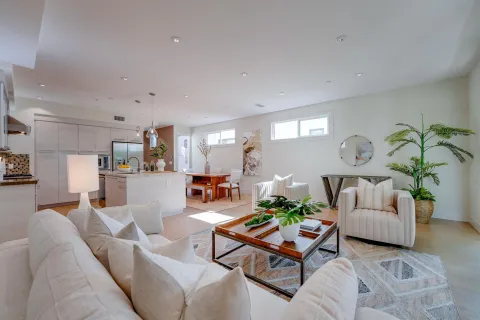 $2,995,000 | 756 Bonair Street, La Jolla, CA 92037