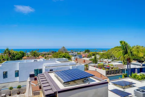 $2,995,000 | 756 Bonair Street, La Jolla, CA 92037