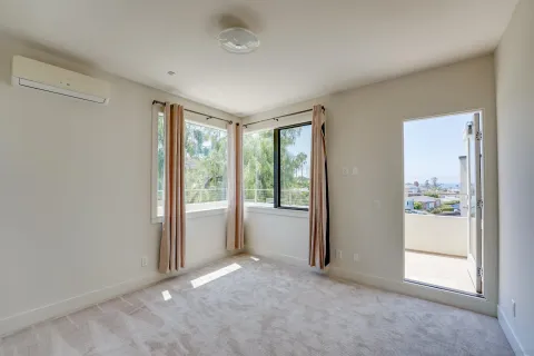 $2,995,000 | 756 Bonair Street, La Jolla, CA 92037