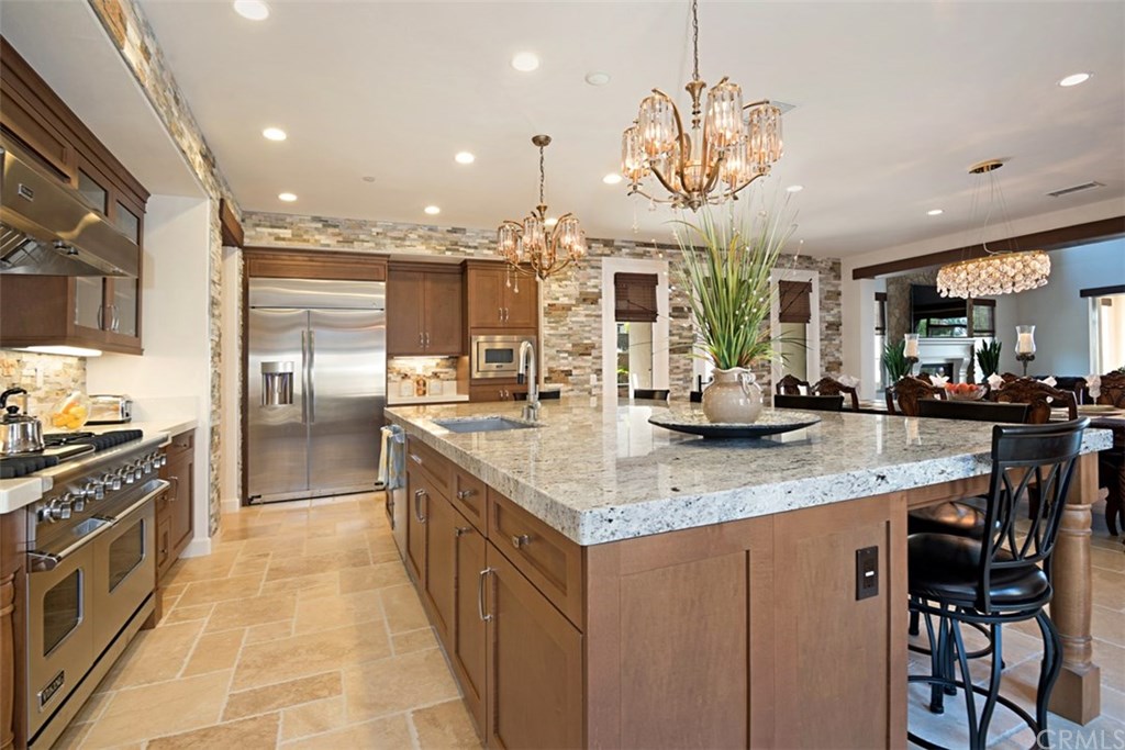 73 Sunset Cove Irvine, CA 92602 - Photo 15 of 74