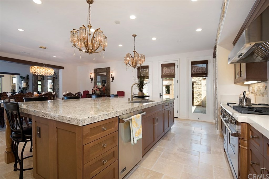 73 Sunset Cove Irvine, CA 92602 - Photo 16 of 74