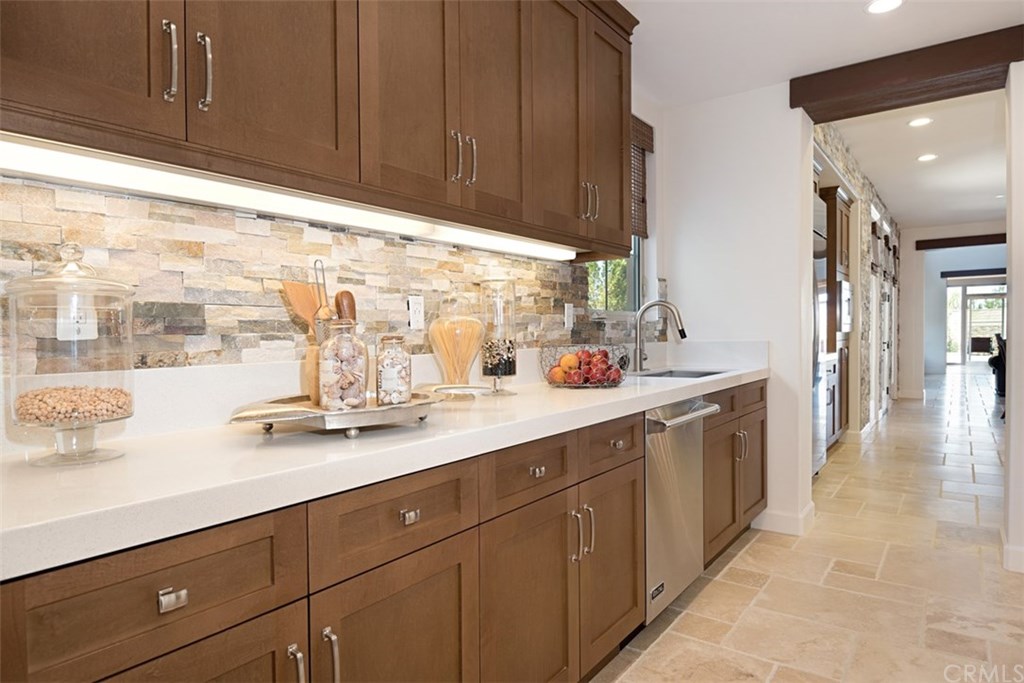 73 Sunset Cove Irvine, CA 92602 - Photo 21 of 74