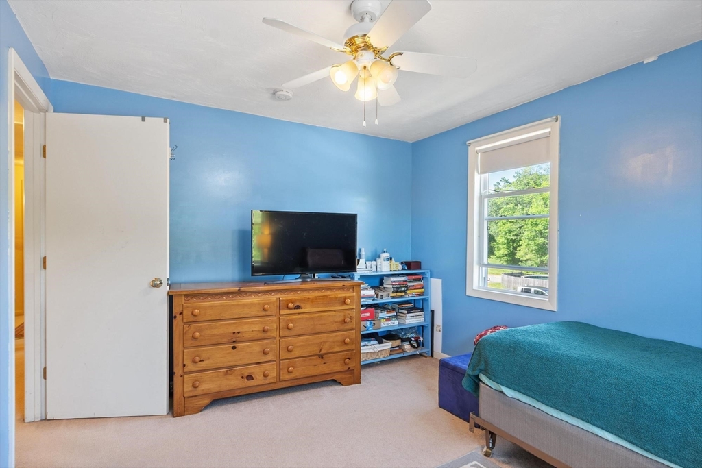 50 North Spencer Road Spencer, MA 01562 - Photo 10 of 42