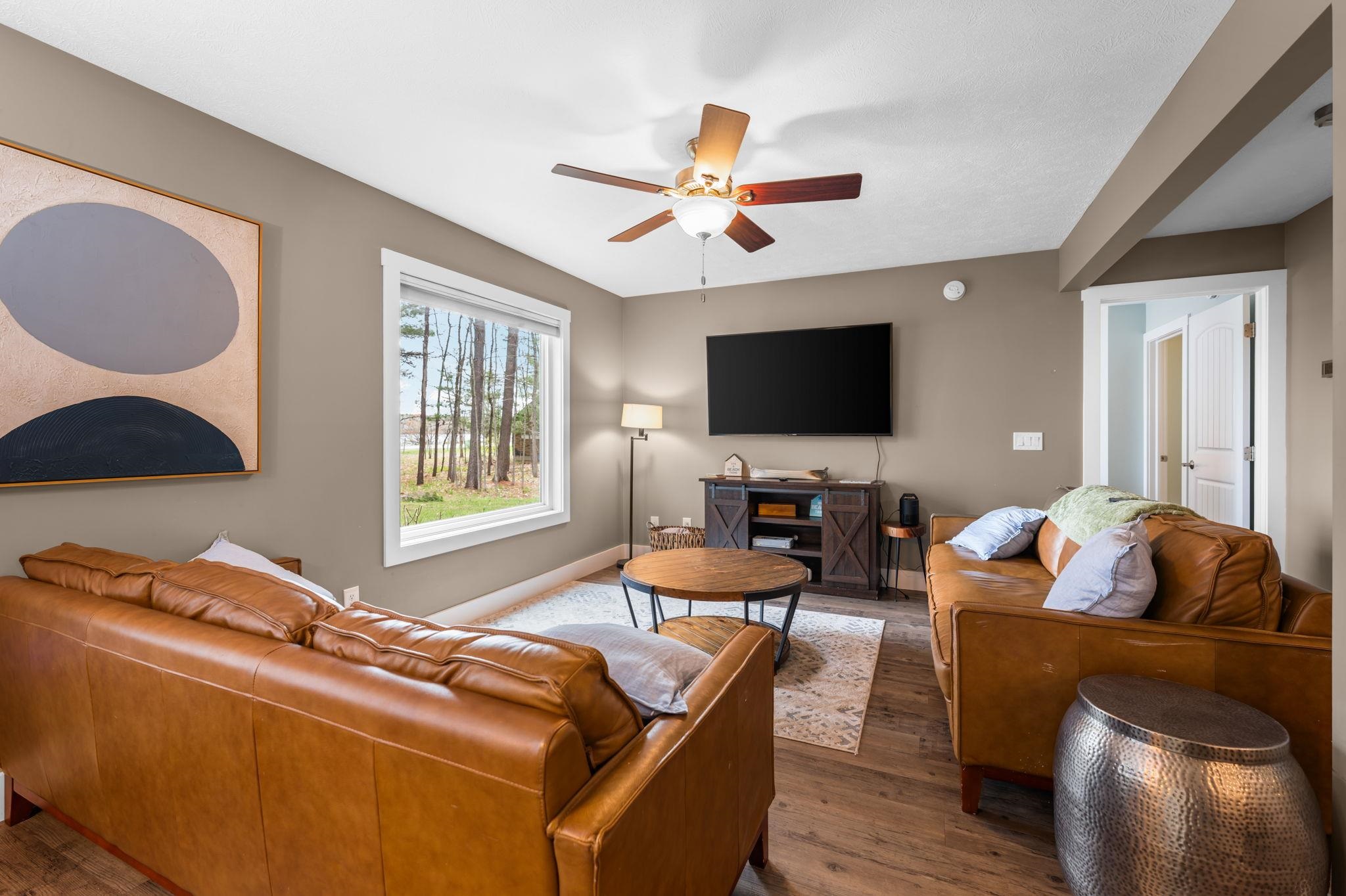 9608 North Long Lake Road Traverse City, MI 49685 - Photo 16 of 36