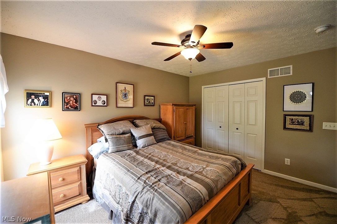 16612 Drake Road Strongsville, OH 44136 - Photo 26 of 35