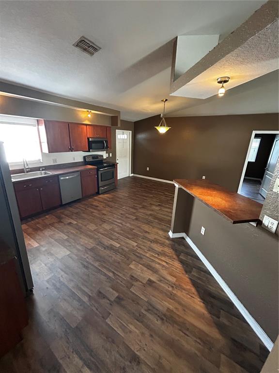 5815 Mockingbird Drive New Port Richey, FL 34652 - Photo 12 of 38