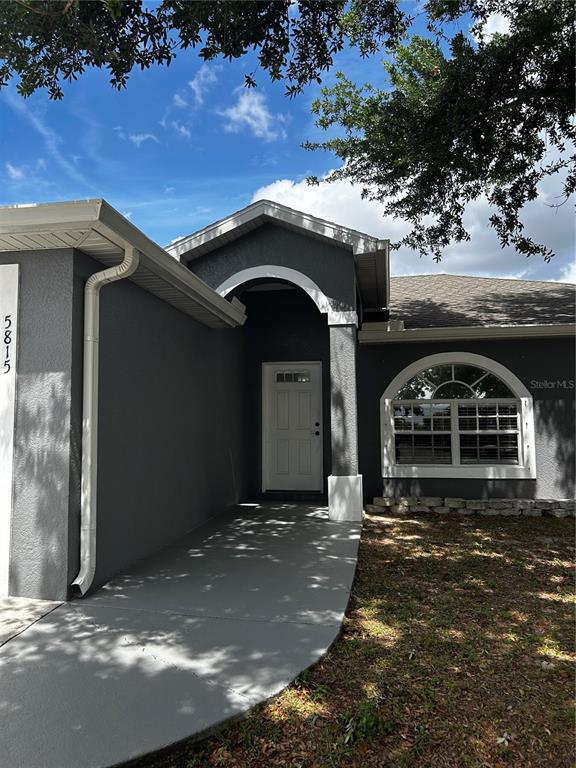 5815 Mockingbird Drive New Port Richey, FL 34652 - Photo 2 of 38