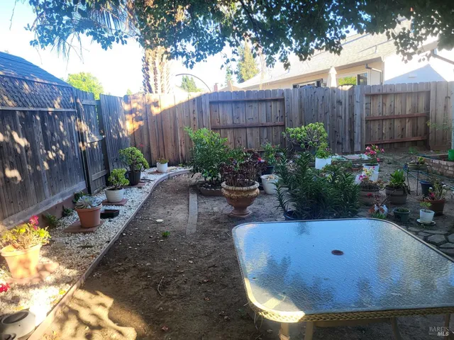 $875,000 | 4106 Pinot Drive, Napa, CA 94558