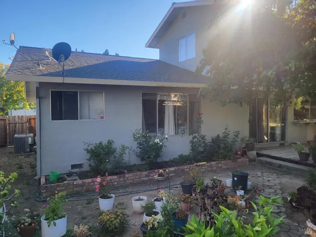 $875,000 | 4106 Pinot Drive, Napa, CA 94558