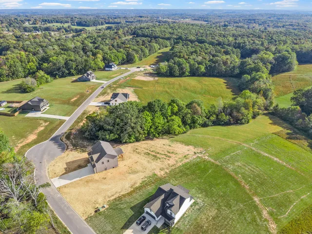 $595,000 | 126 Ruby Grant Lane, Southside, TN 37171