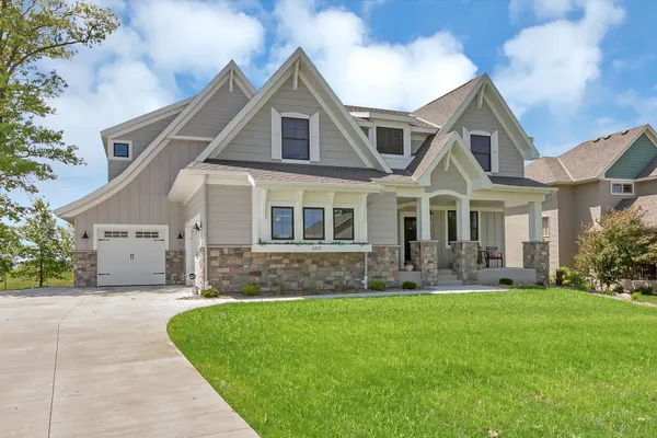 $699,900 | 8273 Gatewater Drive, Monticello, MN 55362