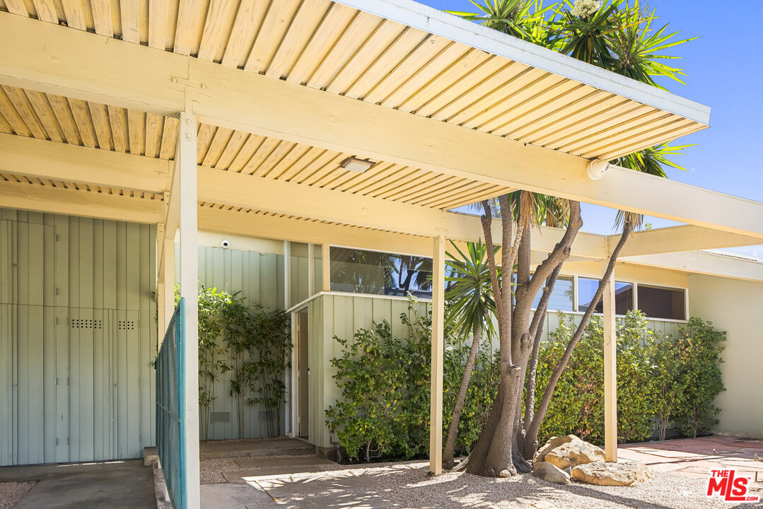 2262 Stradella Road Los Angeles, CA 90077 - Photo 20 of 54