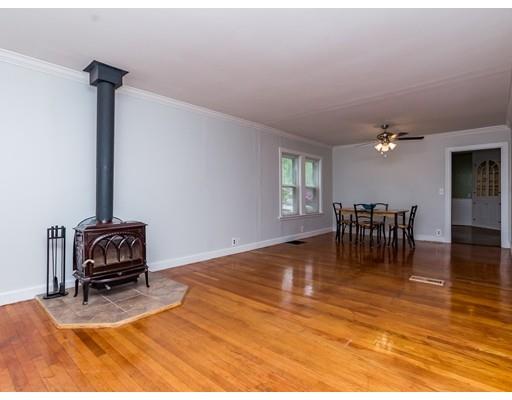 91 Lexington Road Billerica, MA 01821 - Photo 10 of 20 Gallery Image 10