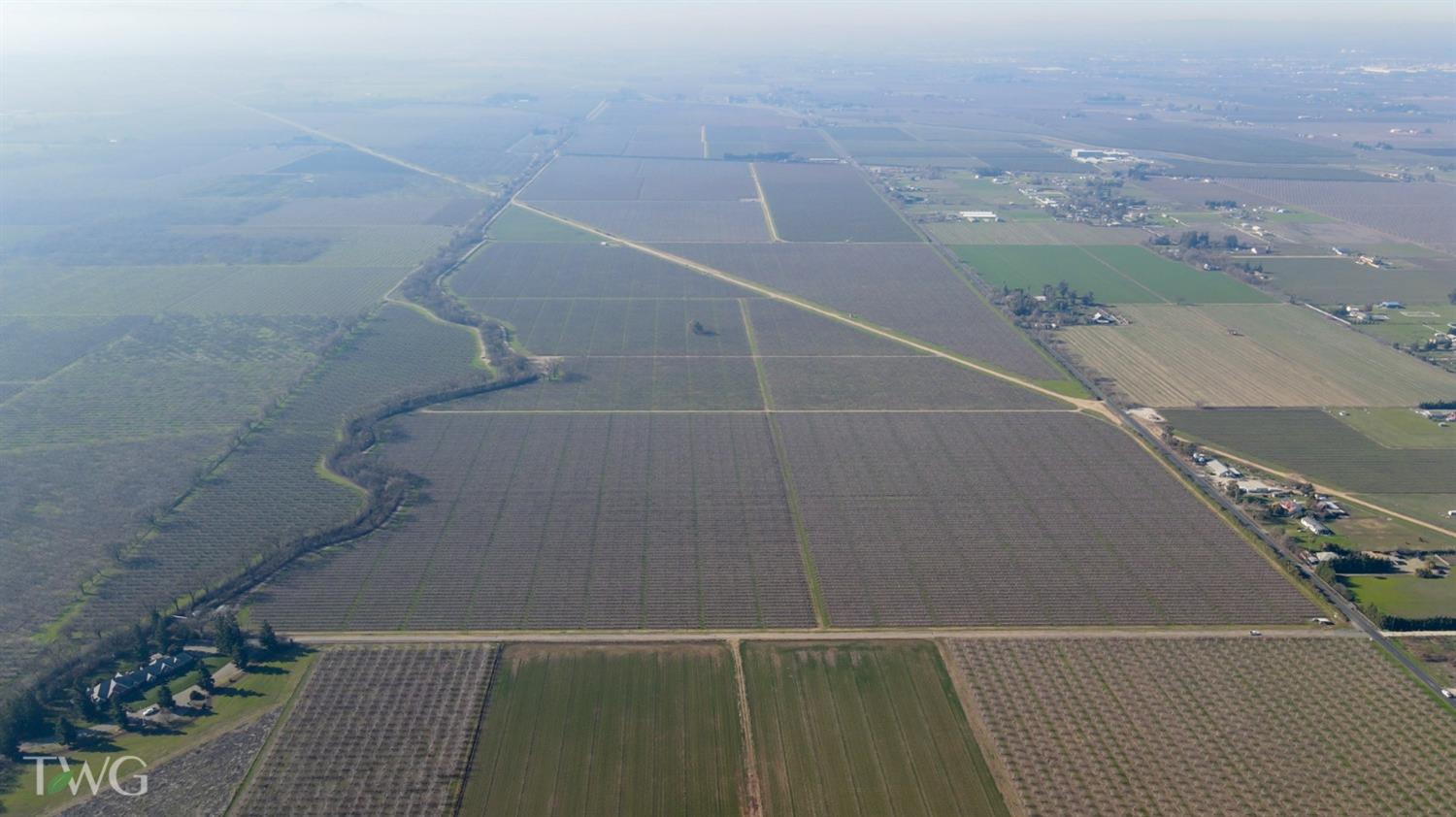 11850 Live Oak Road Lodi, CA 95240 - Photo 2 of 14 a view of a tennis court