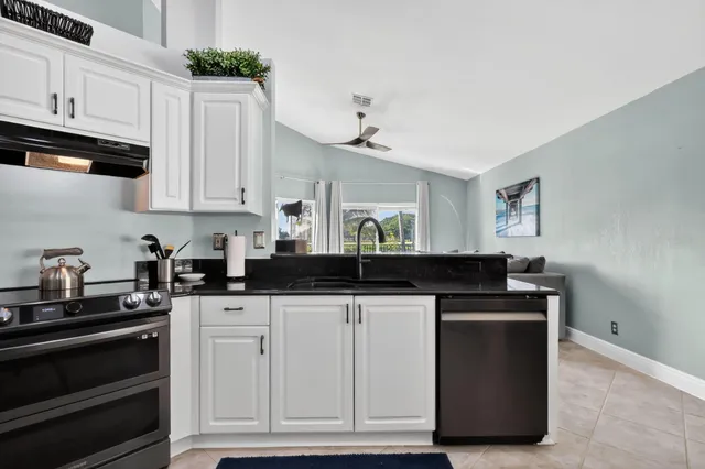 $589,000 | 8673 Rosalie Court, Boynton Beach, FL 33472