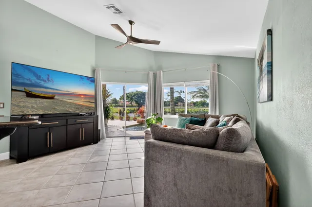 $589,000 | 8673 Rosalie Court, Boynton Beach, FL 33472