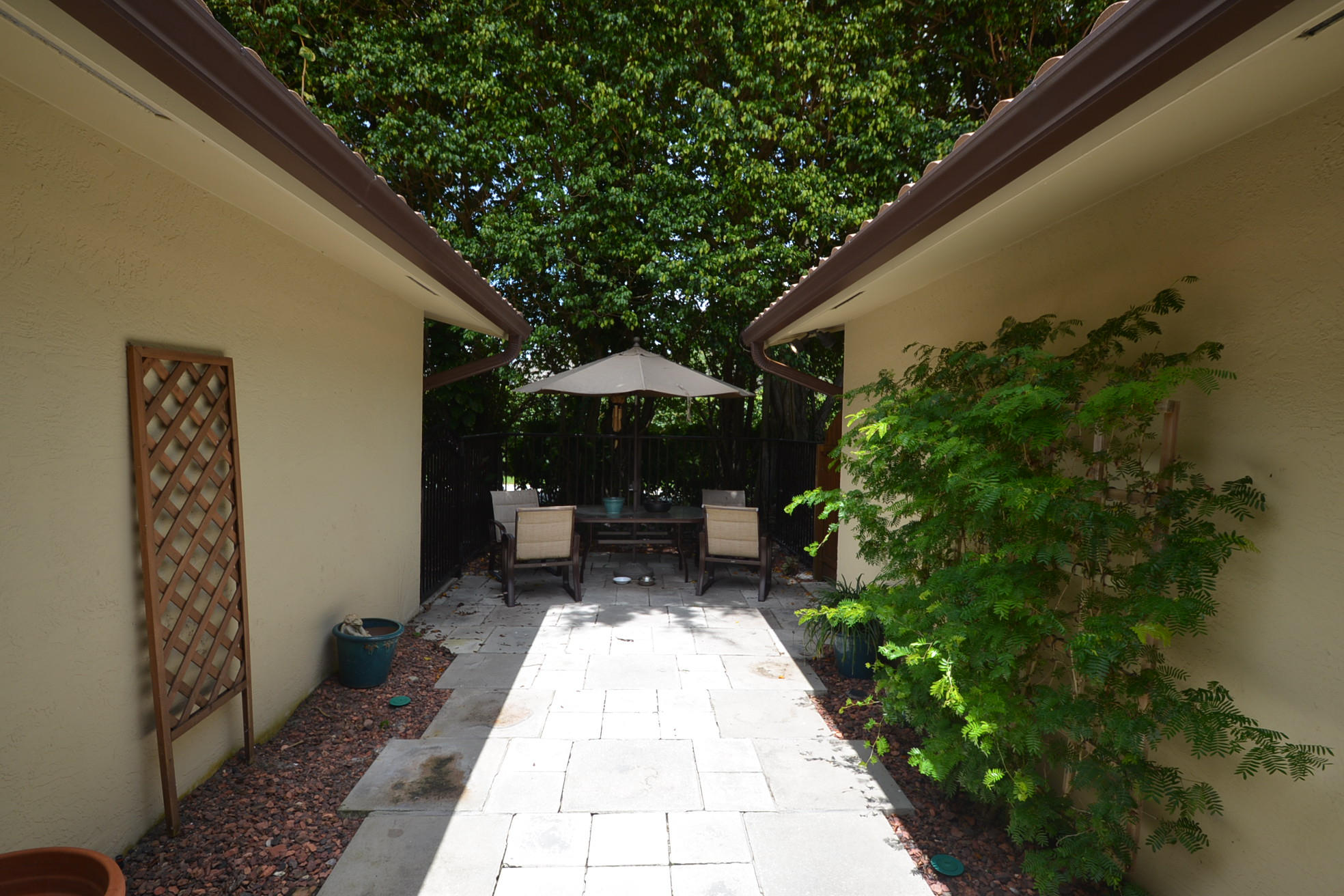 898 Azalea Street Boca Raton, FL 33486 - Photo 17 of 37 DSC_9154