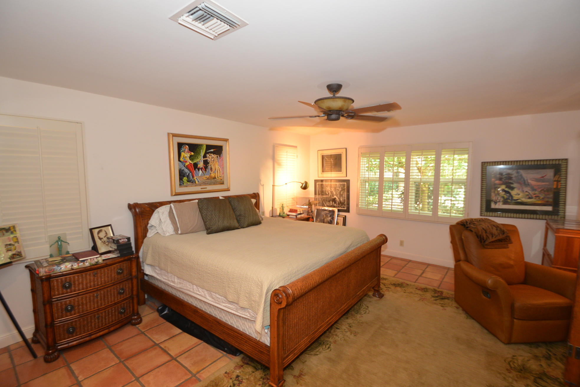 898 Azalea Street Boca Raton, FL 33486 - Photo 23 of 37 DSC_9163