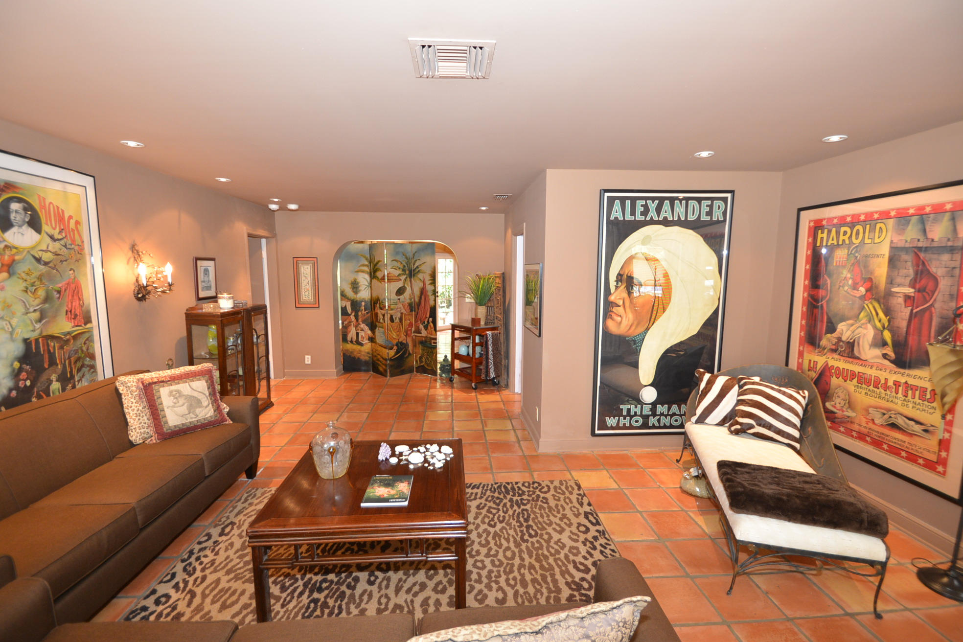 898 Azalea Street Boca Raton, FL 33486 - Photo 4 of 37 DSC_9180