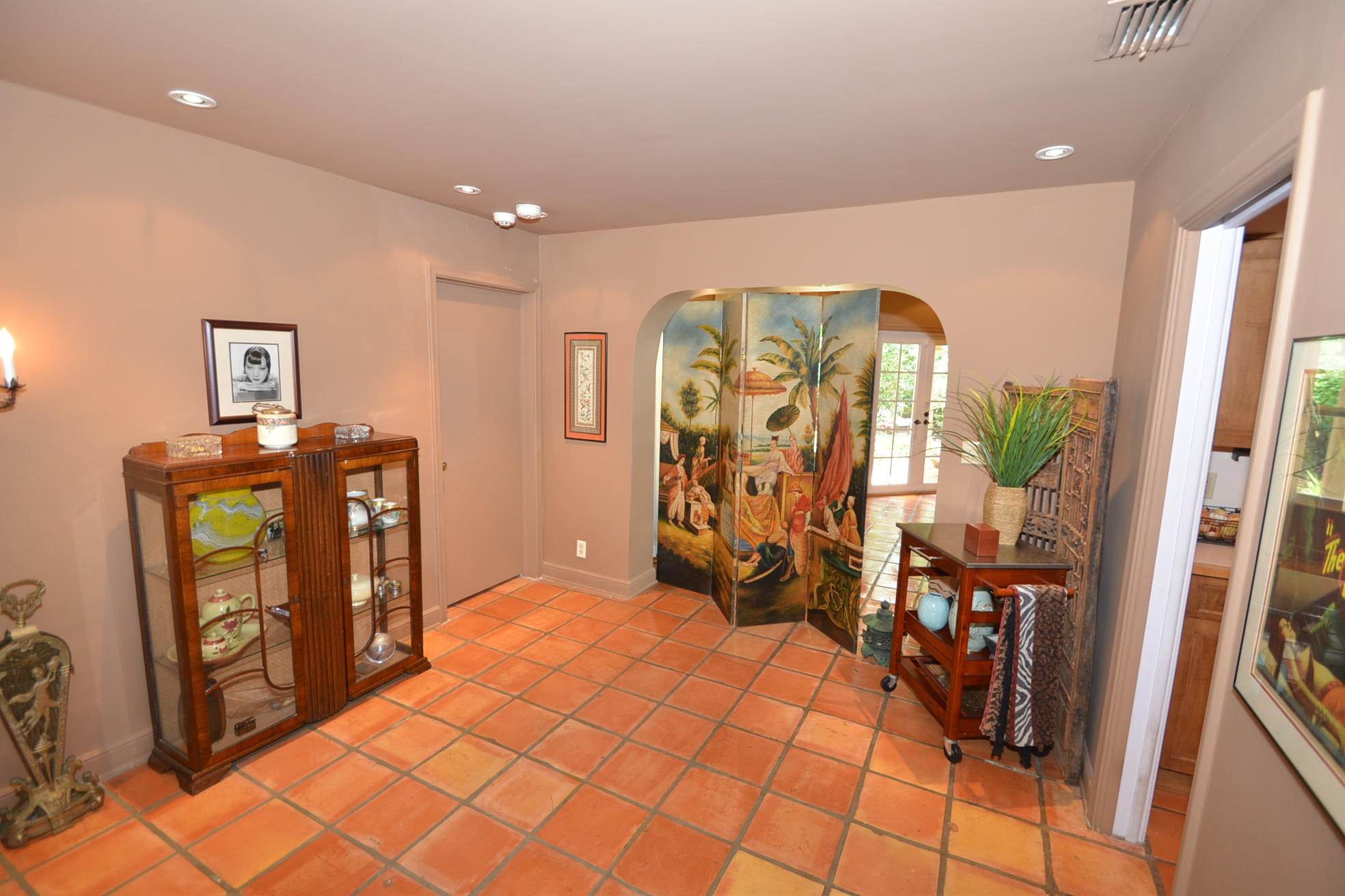 898 Azalea Street Boca Raton, FL 33486 - Photo 7 of 37 DSC_9138