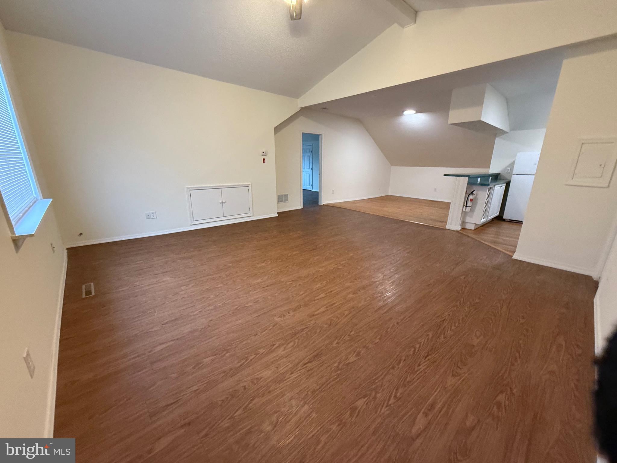 272 Shell Road Carneys Point, NJ 08069 - Photo 4 of 14 a view of empty room
