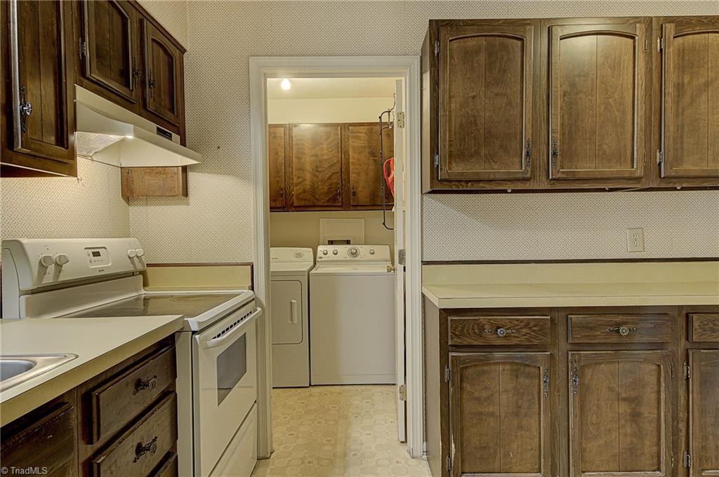 4927 Tower Road, Unit A Greensboro, NC 27410 - Photo 9 of 18 Gallery Image 9
