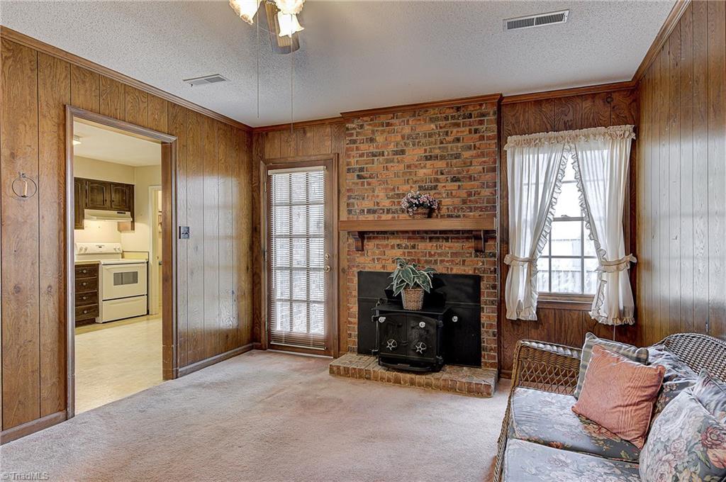 4927 Tower Road, Unit A Greensboro, NC 27410 - Photo 10 of 18 Gallery Image 10