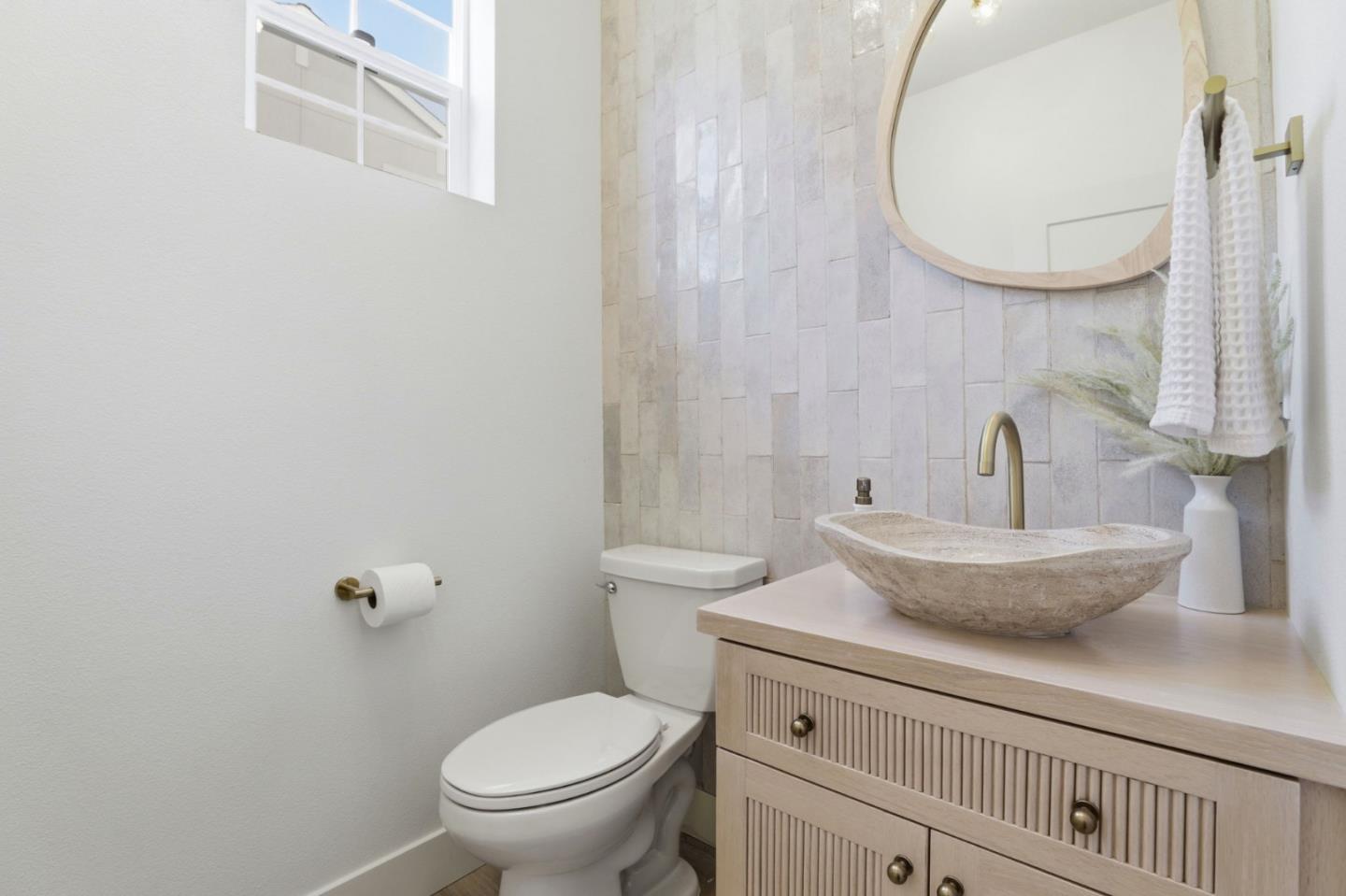 37460 Bowline Road Newark, CA 94560 - Photo 17 of 38