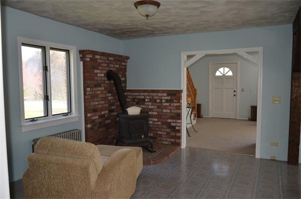 43 Acushnet Road Mattapoisett, MA 02739 - Photo 8 of 18 Gallery Image 8