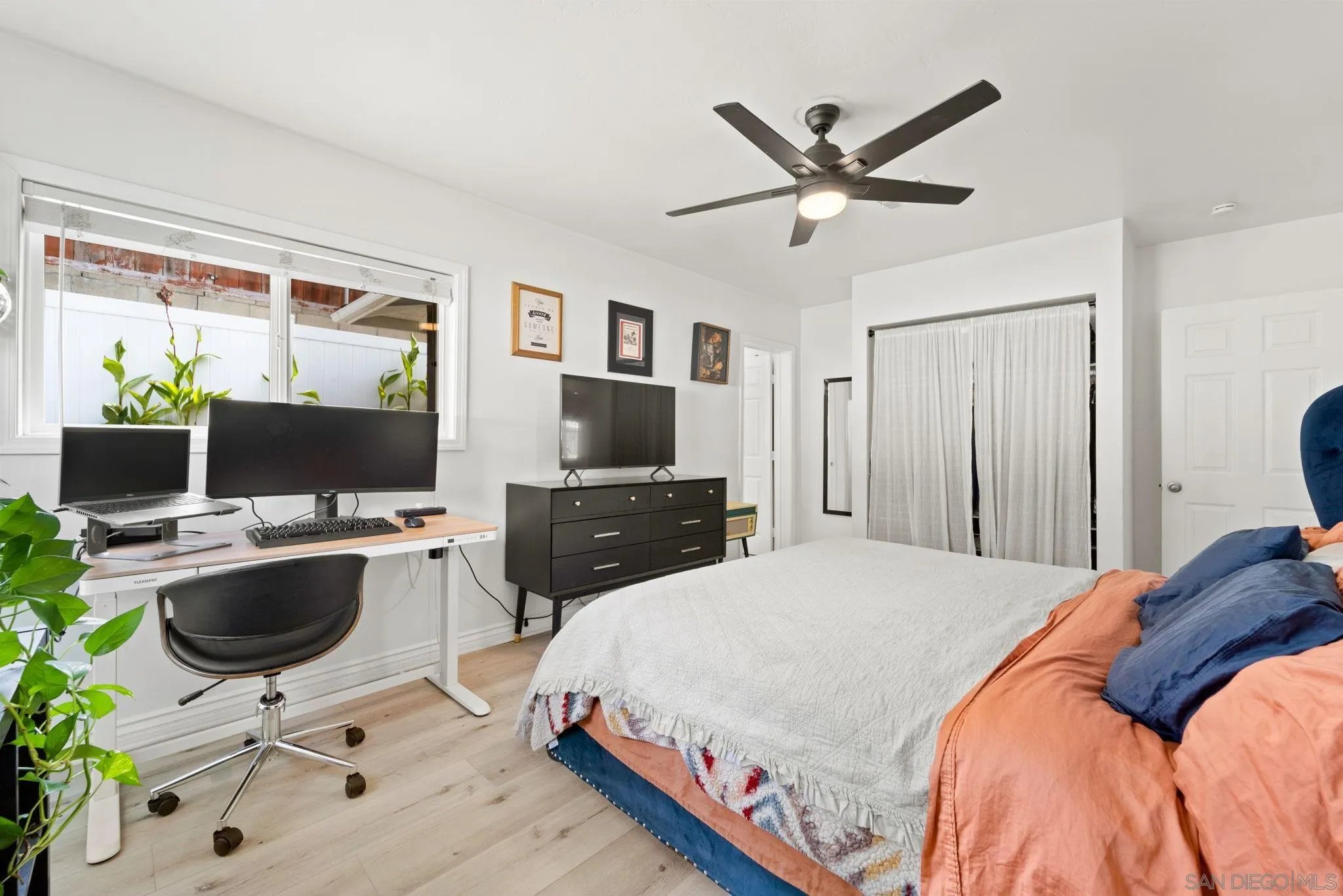 819 Felicita Avenue Spring Valley, CA 91977 - Photo 21 of 35 Gallery Image 21