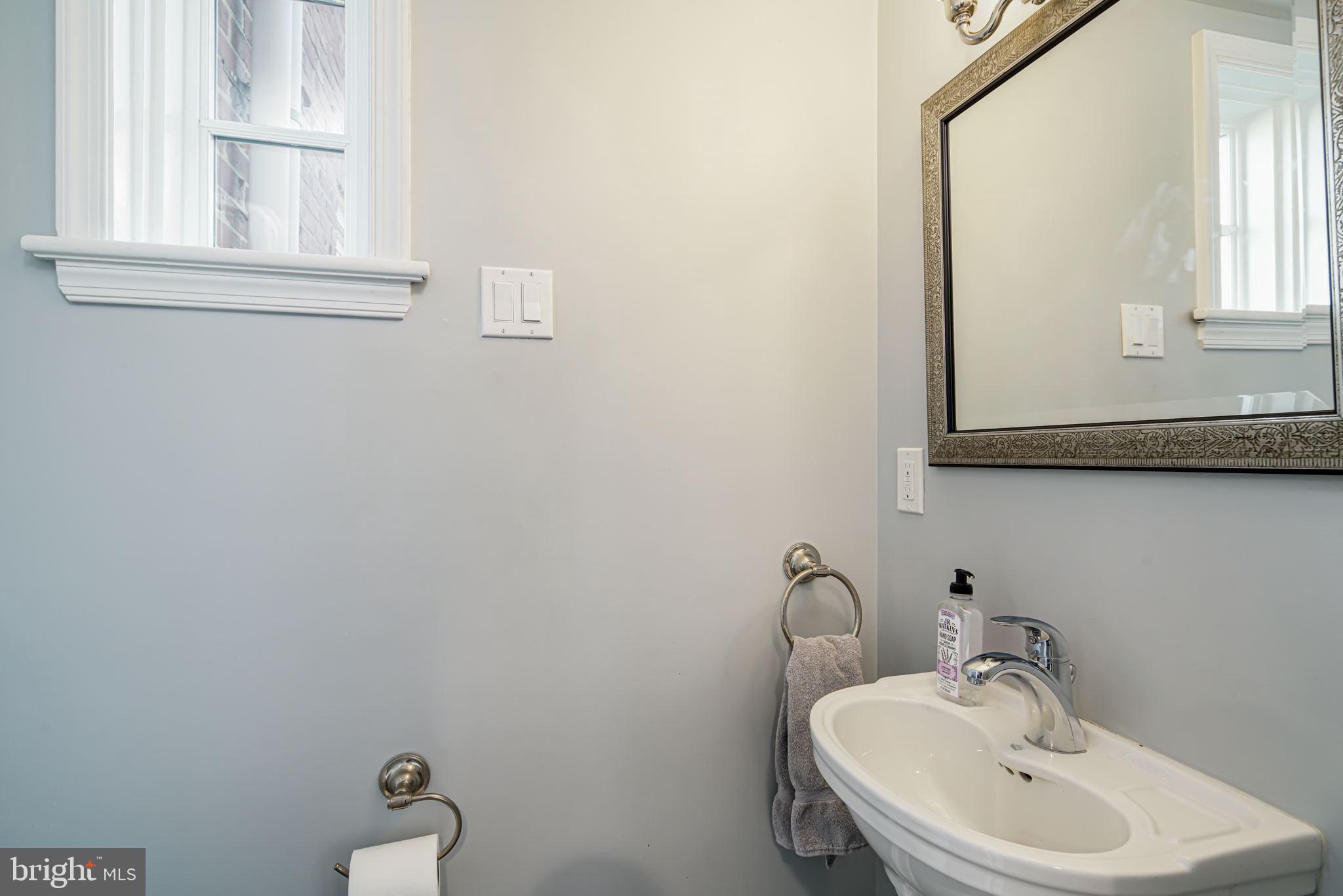 159 Upland Way Haddonfield, NJ 08033 - Photo 15 of 41