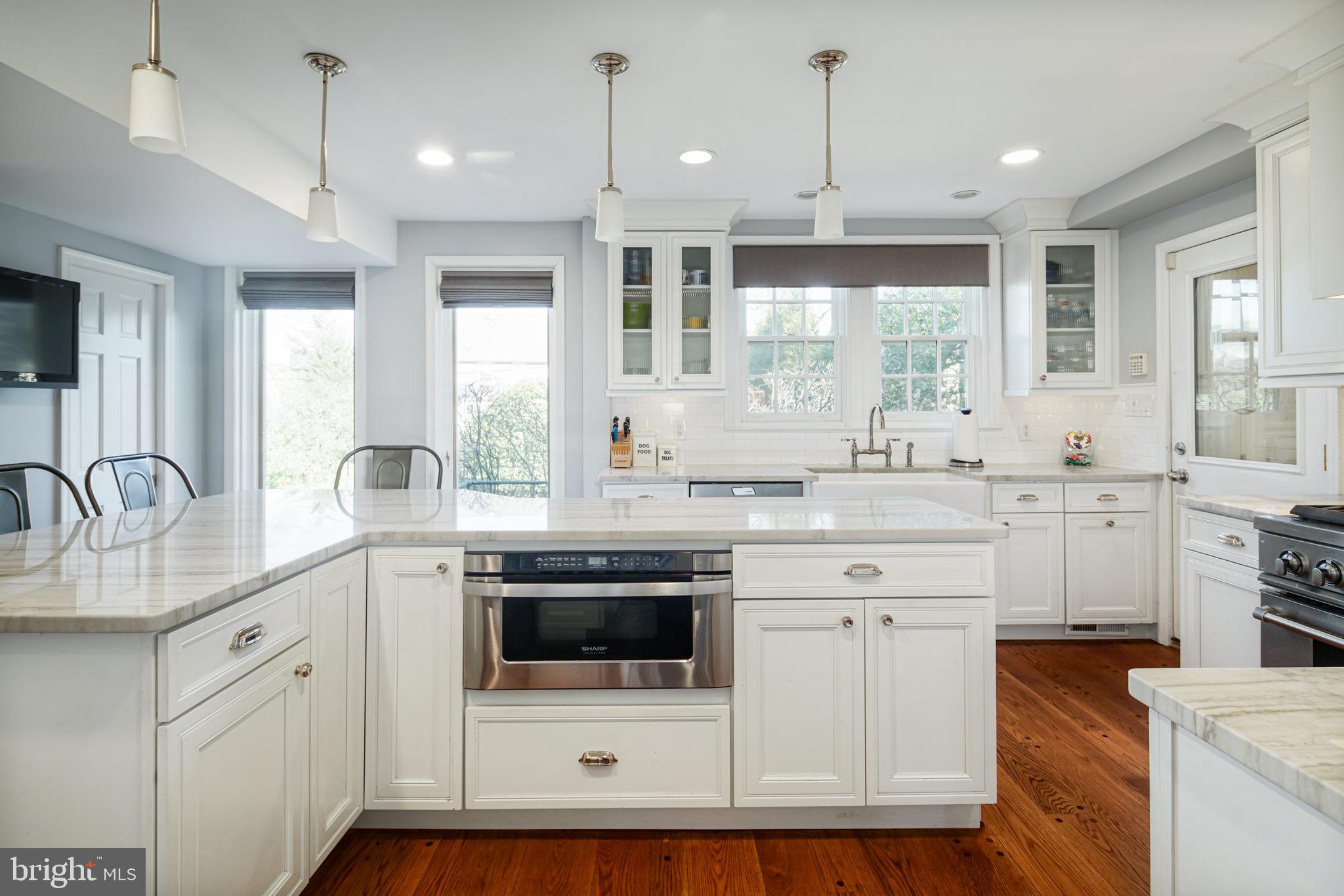 159 Upland Way Haddonfield, NJ 08033 - Photo 8 of 41