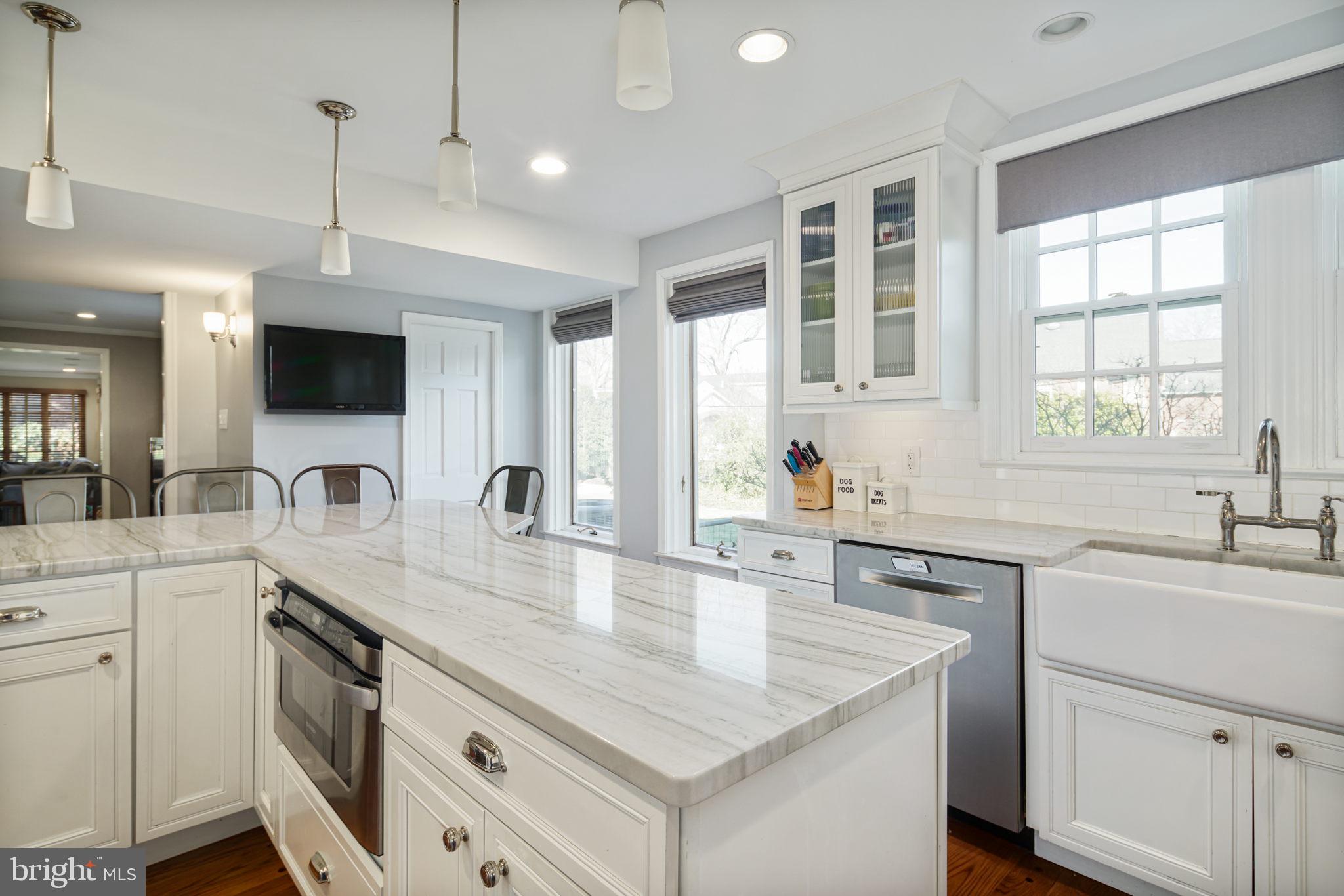 159 Upland Way Haddonfield, NJ 08033 - Photo 9 of 41