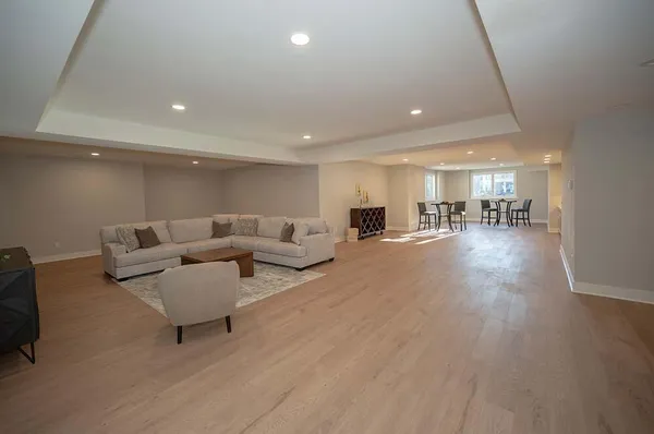 $2,600,000 | 3501 West Torrey Drive, Mequon, WI 53092