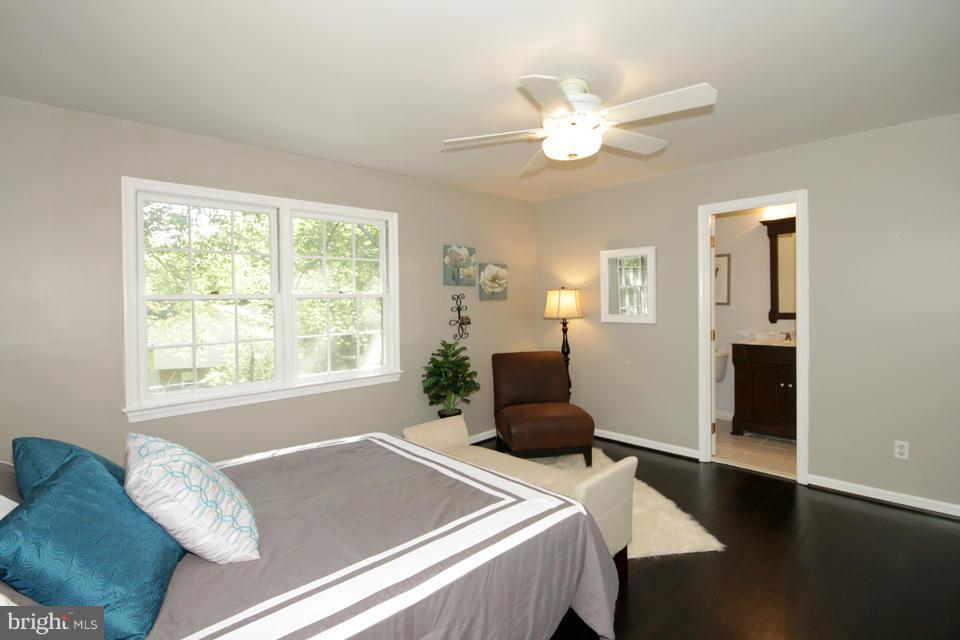 9302 Nester Road Fairfax, VA 22032 - Photo 14 of 30 Bedroom (Master)