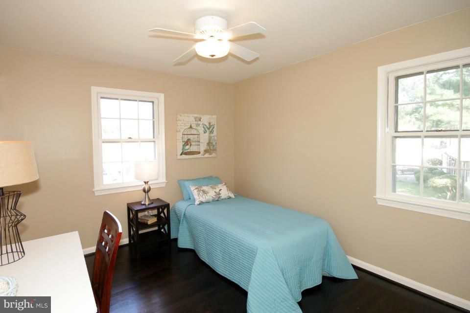 9302 Nester Road Fairfax, VA 22032 - Photo 19 of 30 Bedroom
