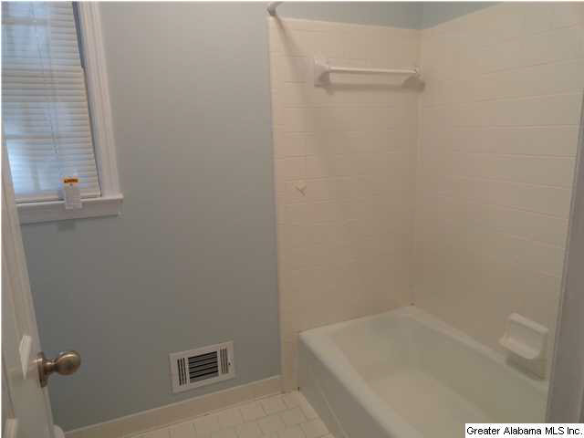 2024 Little Ridge Circle Birmingham, AL 35242 - Photo 11 of 28
