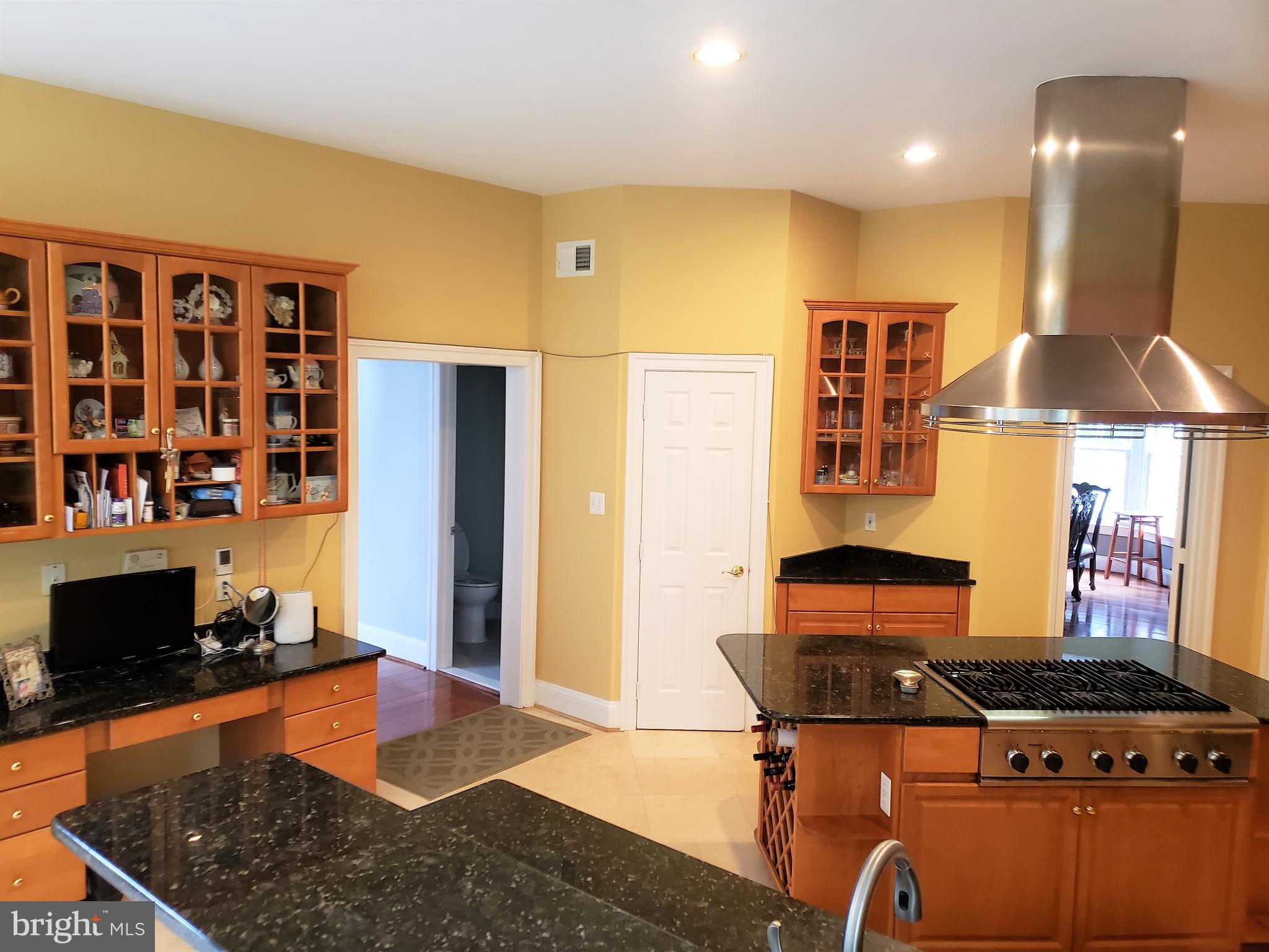 14300 Bubbling Spring Road Boyds, MD 20841 - Photo 11 of 62