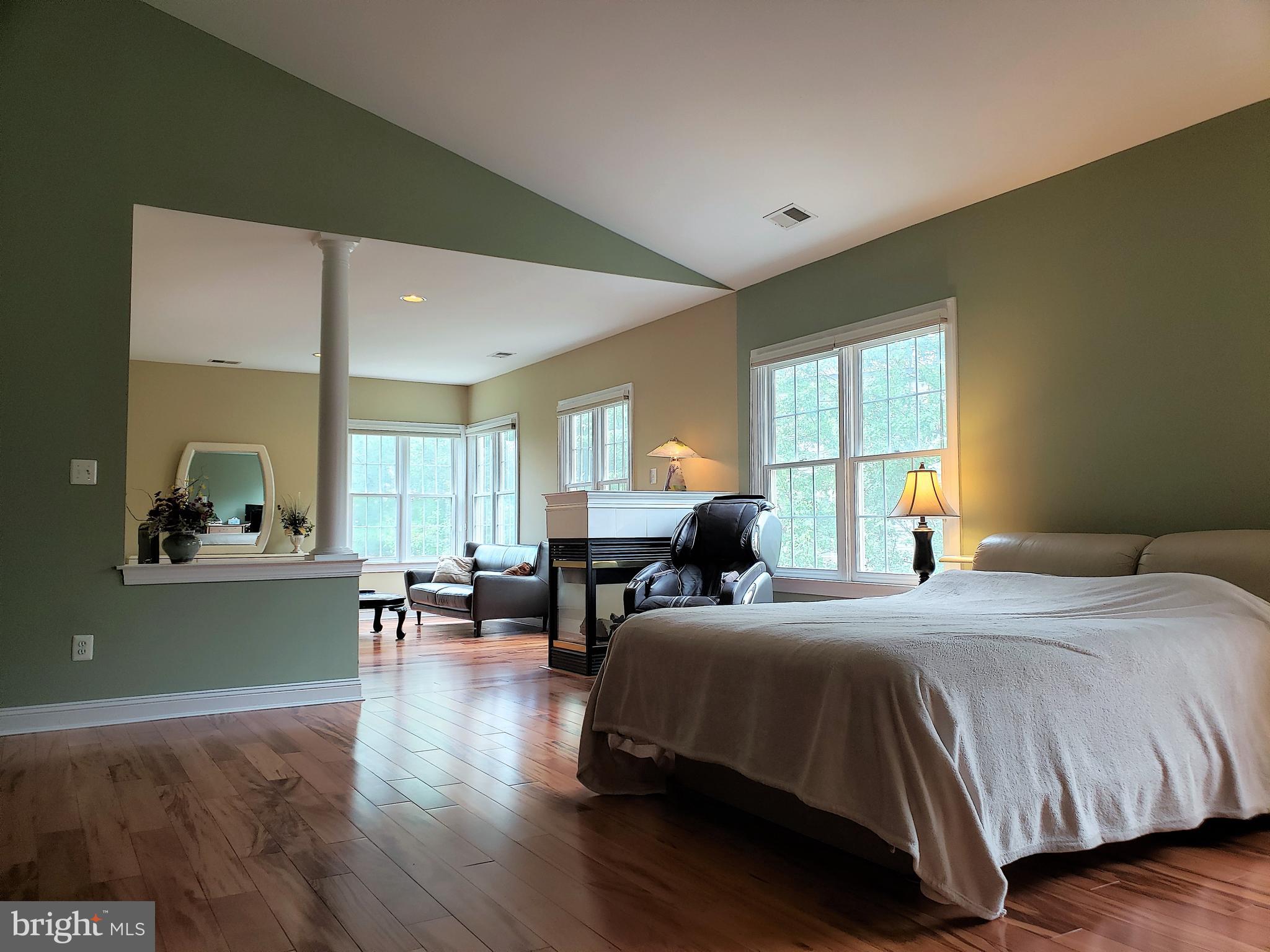 14300 Bubbling Spring Road Boyds, MD 20841 - Photo 17 of 62
