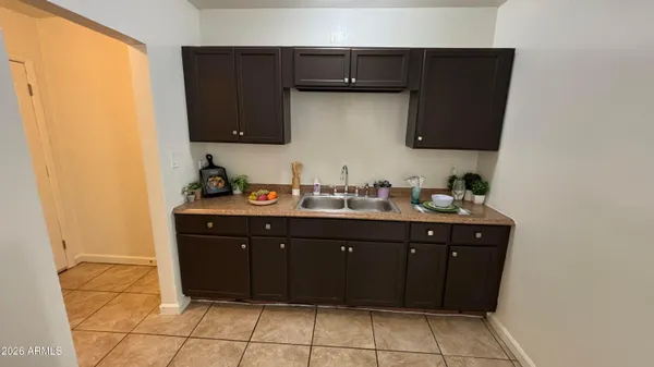 $1,250 | 419 North 20th Street, Unit 2, Phoenix, AZ 85006
