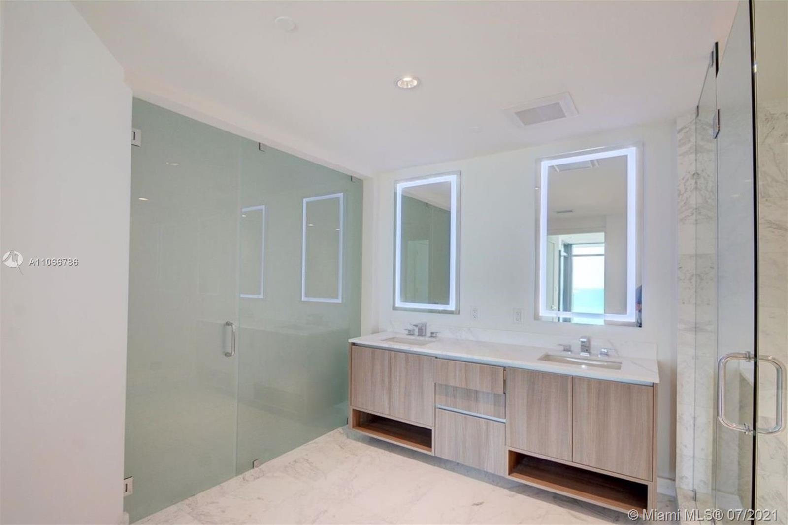 2101 South Surf Road, Unit 2D Hollywood, FL 33019 - Photo 13 of 26 Gallery Image 13