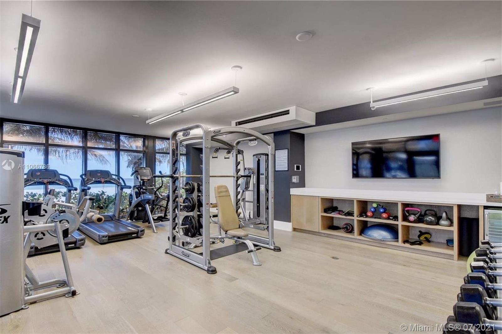 2101 South Surf Road, Unit 2D Hollywood, FL 33019 - Photo 17 of 26 Gallery Image 17
